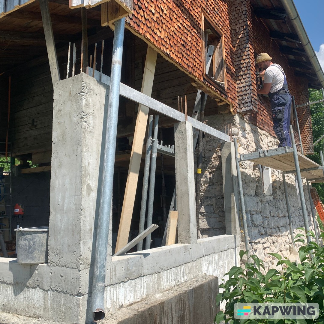 Logo Reynaud Artisan – Maçonnerie et éco-construction à Fribourg