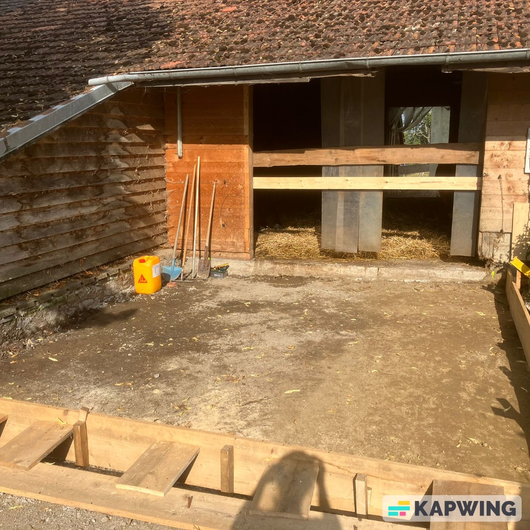 Logo Reynaud Artisan – Maçonnerie et éco-construction à Fribourg