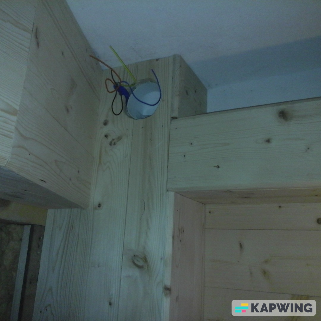 Logo Reynaud Artisan – Maçonnerie et éco-construction à Fribourg